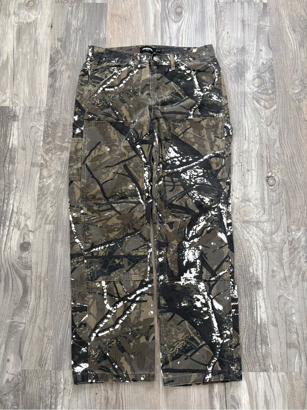 RSQ Straight Leg Camo Carpenter Pants 32x32
